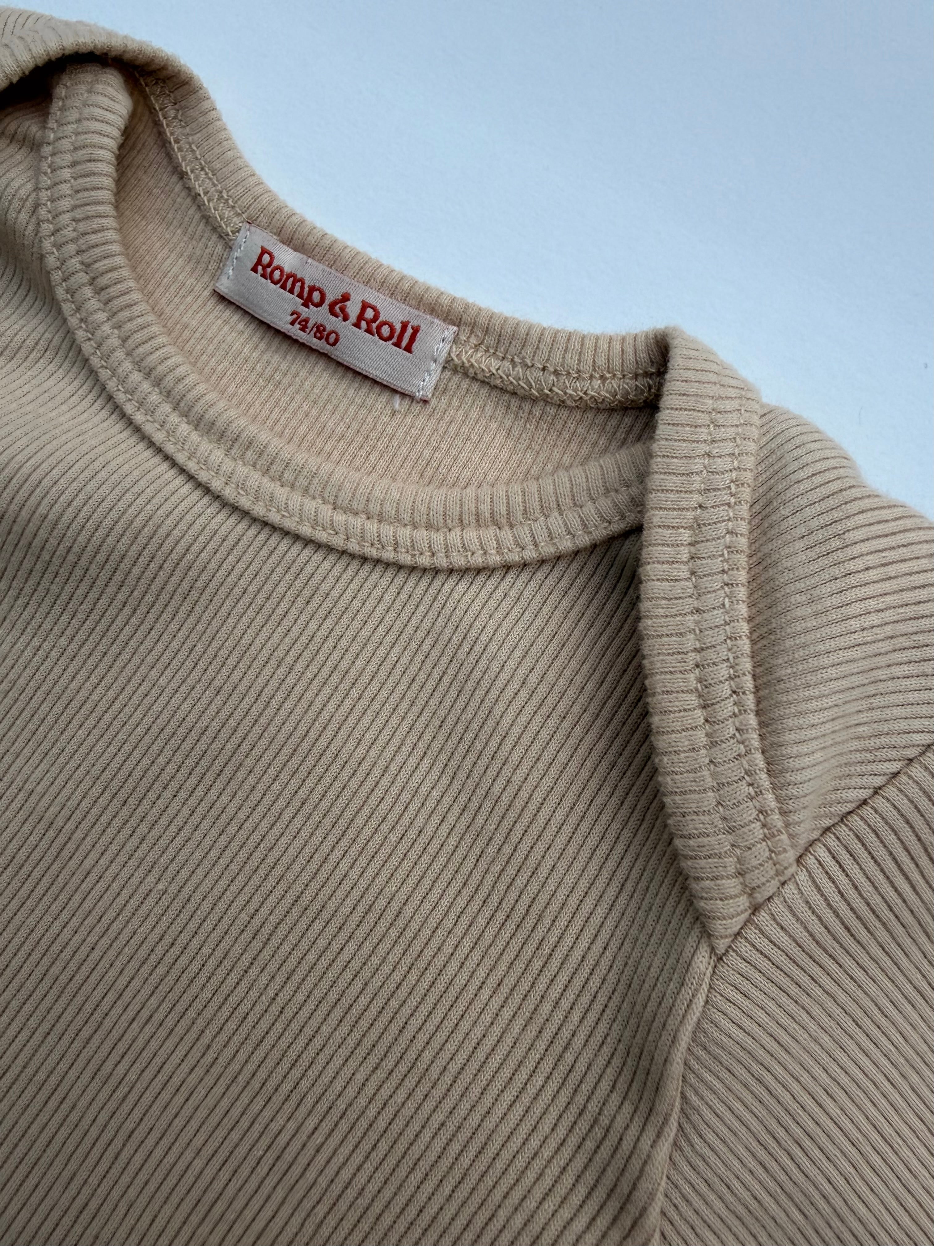 Romp&Roll meegroeiromper (Dunes (lange mouw) met eigen keus borduursel)